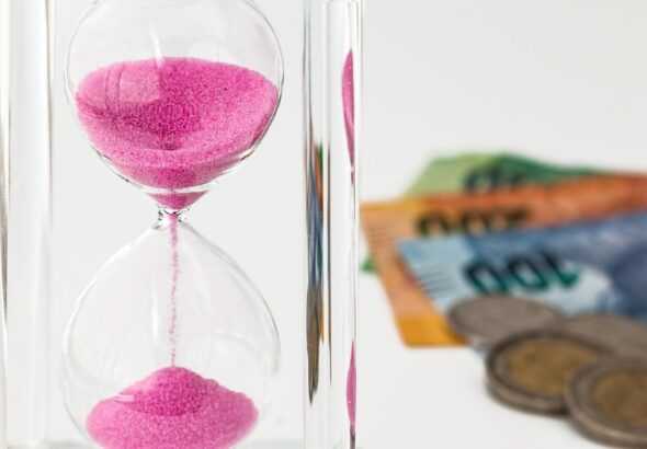 hourglass, money, time, investment, currency, finance, economic, risk, cash, business, economy, wealth, savings, investing, financing, banking, growth, profit, income, return on investment, revenue, strategy, patience, patient, wait, time value of money, time is money, invest, interest, investor, earnings, deposit, coin, save, asset, planning, time management, money, money, investment, investment, patience, patience, patience, patience, patience, investor, time management